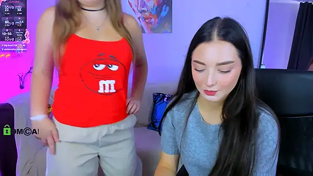 Snapshot of miki-niki chatting on 09-24-25, 07:44 miki-niki online show from 09-24-25, 07:44