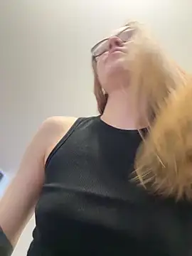  CherryBloom  online show from 02-26-26, 01:32