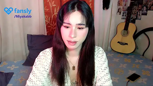 Snapshot of chakababe chatting on 06-11-26, 12:43 chakababe online show from 06-11-26, 12:43