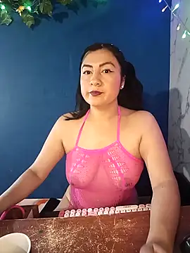 lunna 07 online show from 04-18-26, 02:32