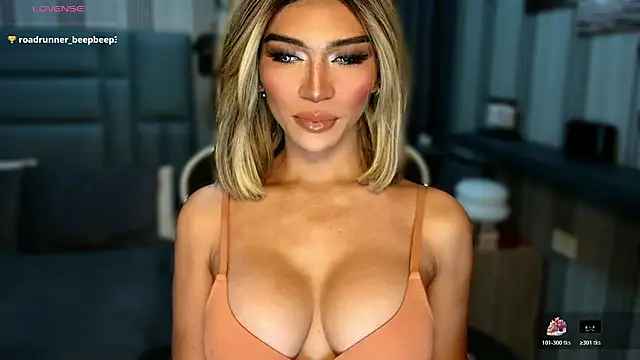 Huntress xxx online show from 02-04-26, 02:17