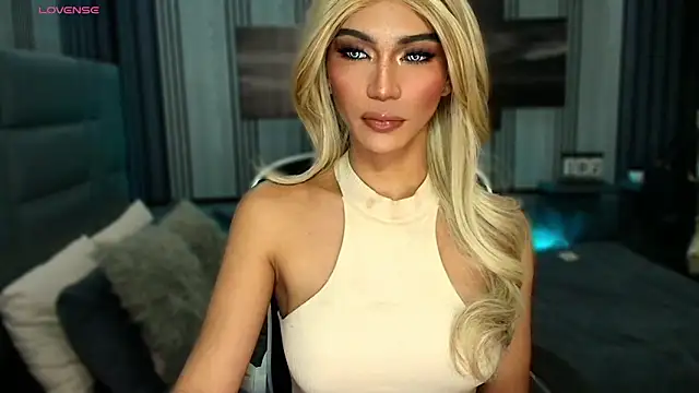 Huntress xxx online show from 03-27-26, 07:13