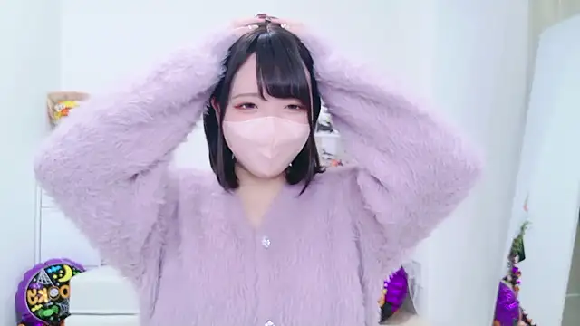 Snapshot of Anzu_xx chatting on 10-29-25, 11:56 Anzu xx online show from 10-29-25, 11:56