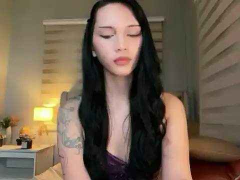 Snapshot of isabella_chasex chatting on 06-21-26, 11:24 isabella chasex online show from 06-21-26, 11:24