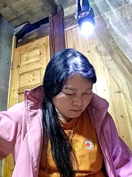 yoowwmr online show from 10-29-25, 01:46