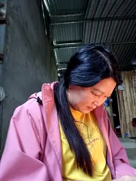 yoowwmr online show from 11-05-25, 03:39