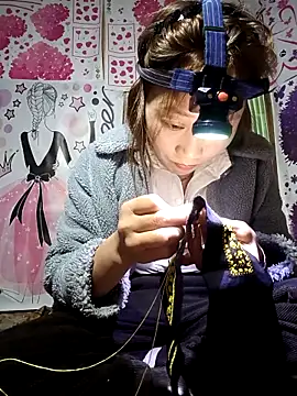 Zhan99999 online show from 12-14-25, 03:34