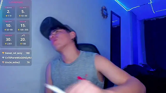 Snapshot of Jostin18 chatting on 11-07-25, 05:02 Jostin18 online show from 11-07-25, 05:02