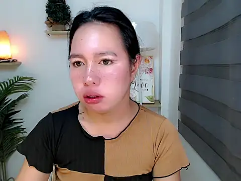 kimbratx online show from 11-21-25, 11:03