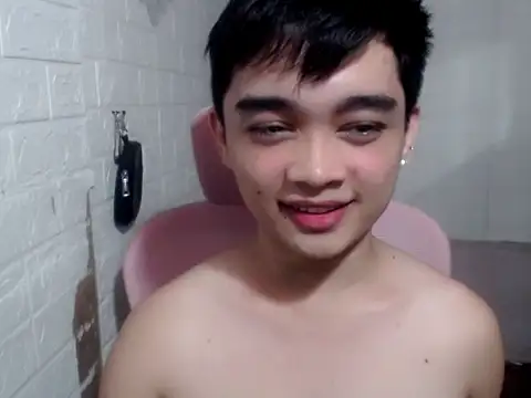 sexysam14 online show from 05-11-26, 06:05