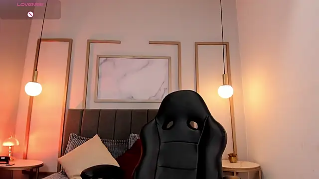 ivy collins  online show from 02-08-26, 08:56