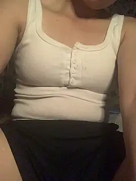 Snapshot of May125 chatting on 04-10-26, 01:27 May125 online show from 04-10-26, 01:27