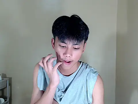 ynotyu online show from 11-12-25, 03:23