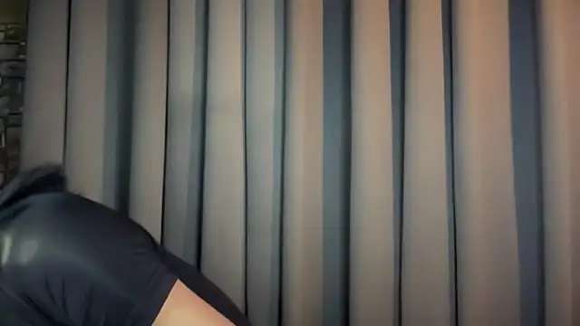 Lust-sluttymira online show from 11-05-25, 12:43