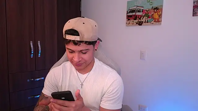 domsantiago  online show from 09-11-25, 11:38