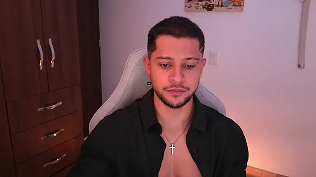 domsantiago  online show from 02-15-26, 03:58