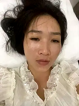 oneyou 400 online show from 09-18-25, 01:35