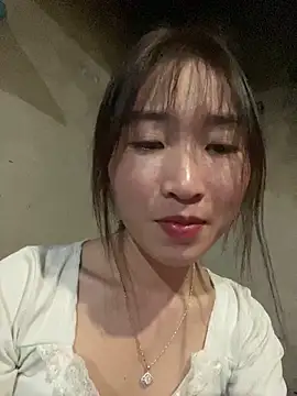 Snapshot of oneyou_400 chatting on 02-05-26, 11:04 oneyou 400 online show from 02-05-26, 11:04