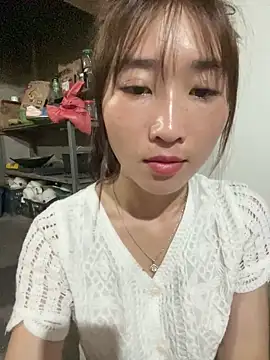 Snapshot of oneyou_400 chatting on 03-02-26, 11:28 oneyou 400 online show from 03-02-26, 11:28