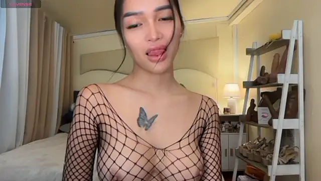  agatha143  online show from 04-21-26, 03:13