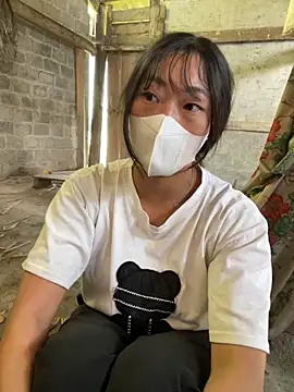 Snapshot of isaaa5 chatting on 09-17-25, 07:10 isaaa5 online show from 09-17-25, 07:10