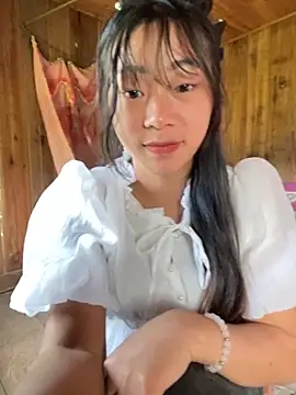 Snapshot of isaaa5 chatting on 09-28-25, 05:46 isaaa5 online show from 09-28-25, 05:46