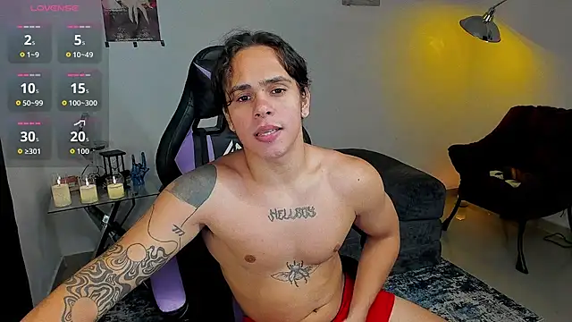 Maximiliano scoott   online show from 11-21-25, 10:52