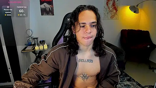 Maximiliano scoott   online show from 12-05-25, 04:36