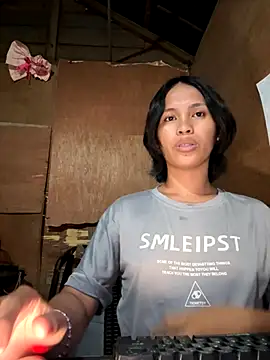 Snapshot of My_sweet_ladyboy chatting on 11-03-25, 07:48 My sweet ladyboy online show from 11-03-25, 07:48