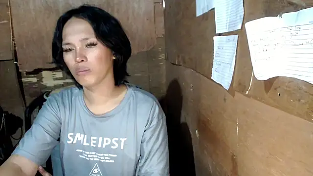 Snapshot of My_sweet_ladyboy chatting on 11-04-25, 11:20 My sweet ladyboy online show from 11-04-25, 11:20