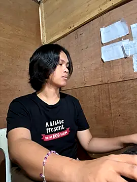 Snapshot of My_sweet_ladyboy chatting on 11-13-25, 11:03 My sweet ladyboy online show from 11-13-25, 11:03