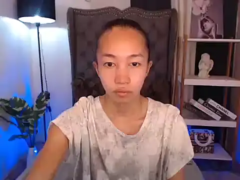 Sweet kittyxx online show from 10-22-25, 05:08