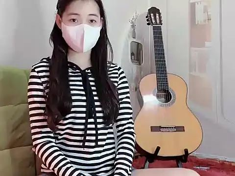  KiuAnh 22 online show from 02-11-26, 03:00