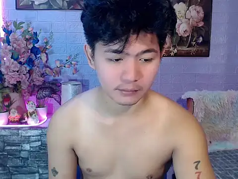 Snapshot of Albertx_Destroyer69 chatting on 06-12-26, 04:00 Albertx Destroyer69 online show from 06-12-26, 04:00