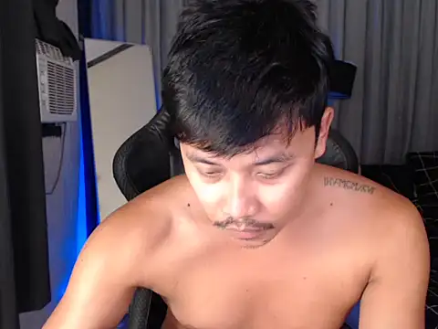 Snapshot of alexsuckable01 chatting on 02-03-26, 07:02 alexsuckable01 online show from 02-03-26, 07:02