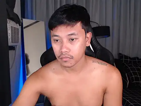 Snapshot of alexsuckable01 chatting on 02-28-26, 05:08 alexsuckable01 online show from 02-28-26, 05:08