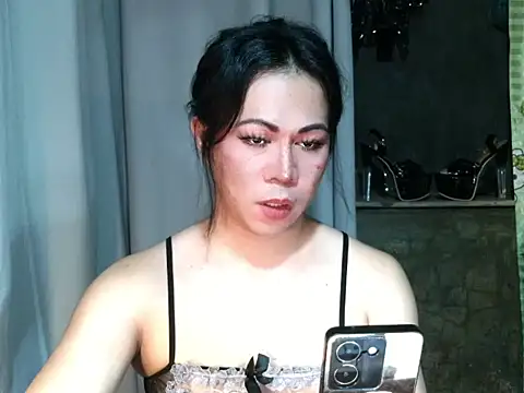  Carmilla online show from 03-15-26, 04:13