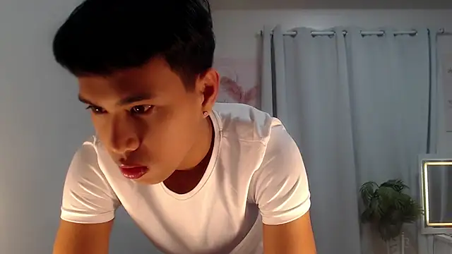 shokolet 2001 online show from 01-10-26, 07:54