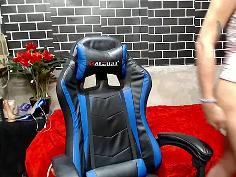 lucyheart777 online show from 11-02-25, 03:36