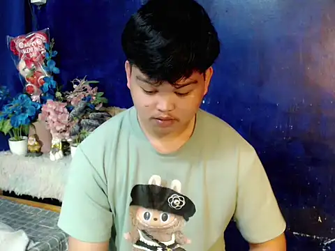 Reynelcock online show from 02-27-26, 05:24