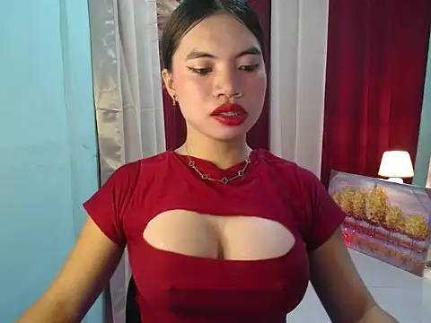 Snapshot of lover_girl143 chatting on 02-09-26, 05:06 lover girl143 online show from 02-09-26, 05:06