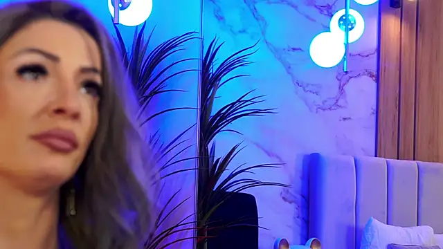 Snapshot of Izabellle02 chatting on 03-01-26, 05:09 Izabellle02 online show from 03-01-26, 05:09