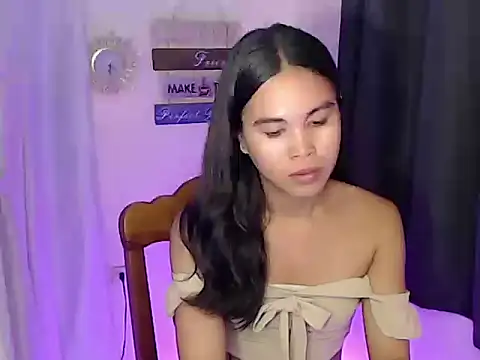 Sassy Bianca online show from 11-18-25, 06:18