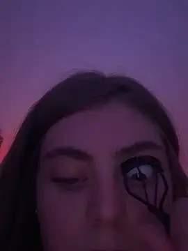 YoungLeo2006 online show from 09-29-25, 09:19