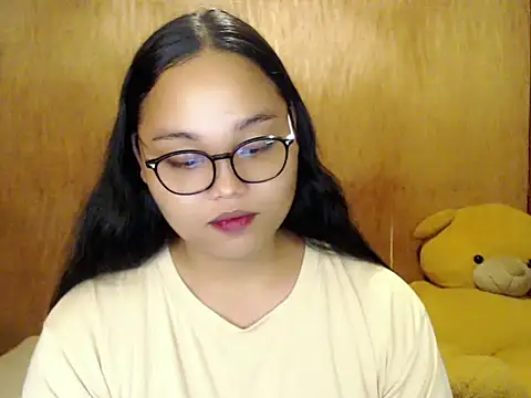 Snapshot of _Lylia chatting on 09-12-25, 04:18  Lylia online show from 09-12-25, 04:18