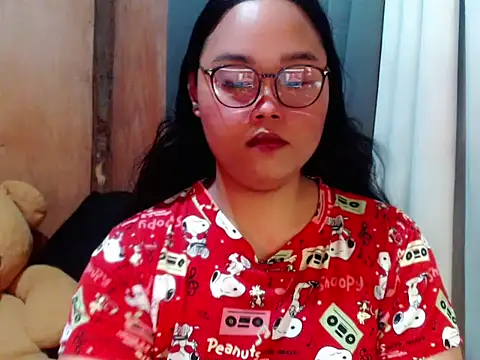  Lylia online show from 12-05-25, 06:37