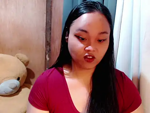  Lylia online show from 02-13-26, 09:44