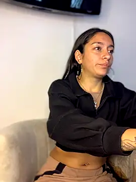 Snapshot of Alaska_euphoria chatting on 11-23-25, 07:13 Alaska euphoria online show from 11-23-25, 07:13