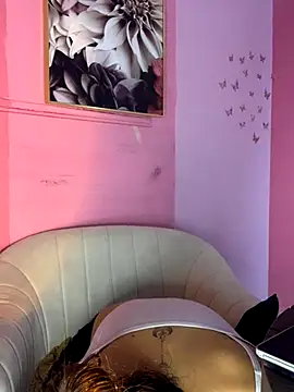 Snapshot of Alaska_euphoria chatting on 12-05-25, 06:37 Alaska euphoria online show from 12-05-25, 06:37