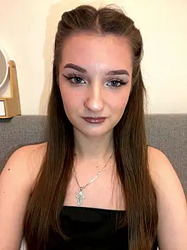 AdelinaEmber online show from 01-12-26, 08:52